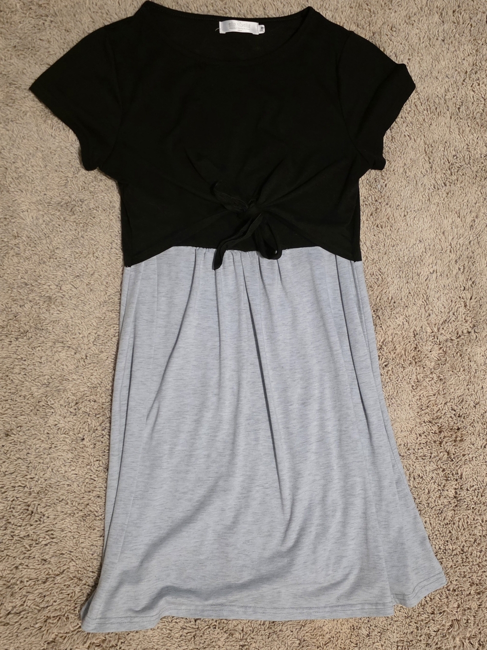 Black & Light Gray Tie-Front Midi Dress
